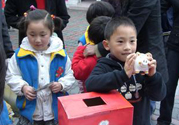 如何培養(yǎng)孩子樂于助人的優(yōu)秀品質