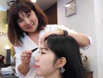怎么看頭發(fā)油性還是干性 健康6大指標