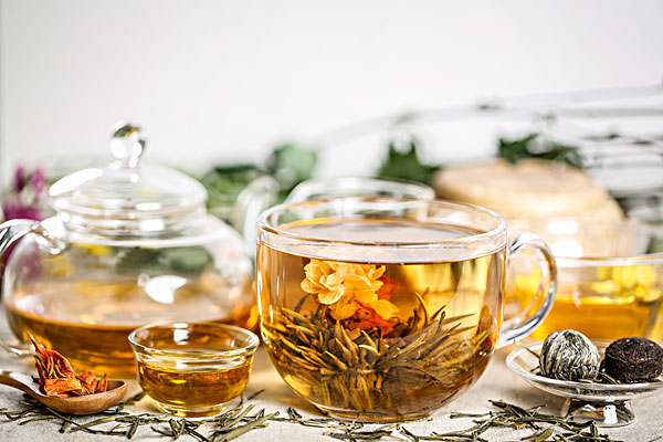手腳冰涼喝什么茶好 黑糖姜茶、桂圓紅棗茶