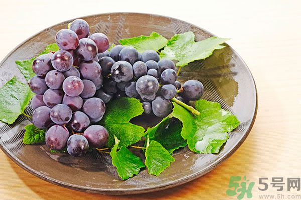 膽結(jié)石能吃葡萄嗎？膽結(jié)石患者吃葡萄好不好？