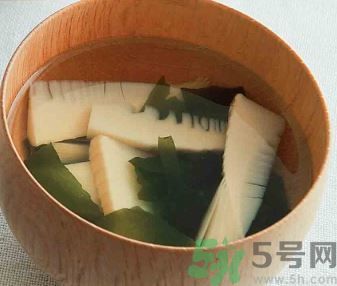 春天吃什么食物排肝毒？排肝毒吃什么最好？