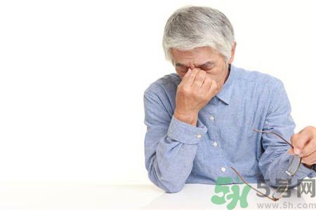 白內(nèi)障可以治愈嗎？白內(nèi)障癥狀有哪些？