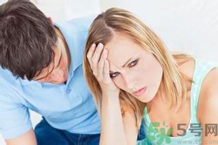 夫妻為錢傷了感情怎么辦？化解夫妻吵架的有效方法