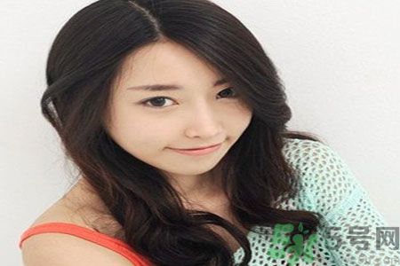 臉大的女生適合短發(fā)嗎？臉大的女生適合什么發(fā)型？