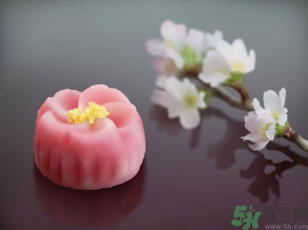 美翻了，櫻花可以做什么吃？櫻花茶怎么做？