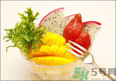 剖腹產(chǎn)后能吃蘋果嗎？剖腹產(chǎn)后能吃什么水果？