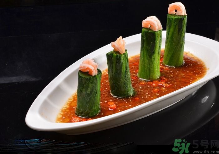 菠菜可以喝豆腐一起吃嗎？菠菜可以喝蝦一起吃嗎？