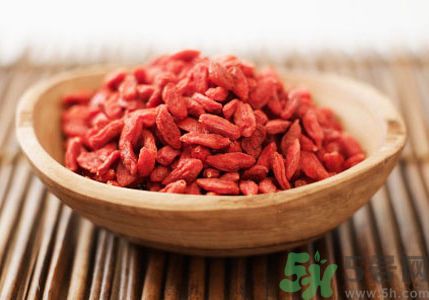 吃枸杞能治體虛嗎？怎么正確吃枸杞？