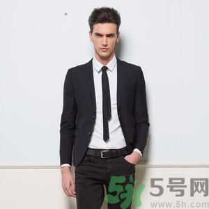 做仰臥起作可以練腹肌嗎？怎樣快速練出腹??？