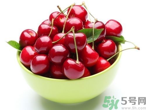 吃新鮮水果能抗皺嗎？防皺紋要吃什么？
