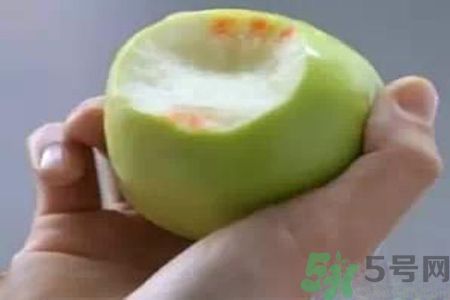 牙齦出血是怎么回事？牙齦出血怎么辦？