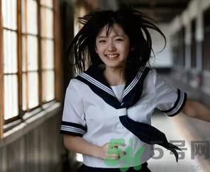 全國幾大經(jīng)典校服 總有一款你穿過嗎？