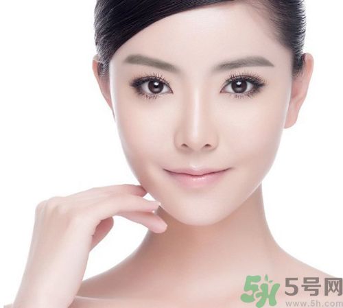 身體美白有哪些小妙招？要想美白要注意什么？