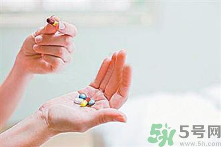 喉嚨發(fā)炎怎么辦？喉嚨發(fā)炎吃什么好得快？