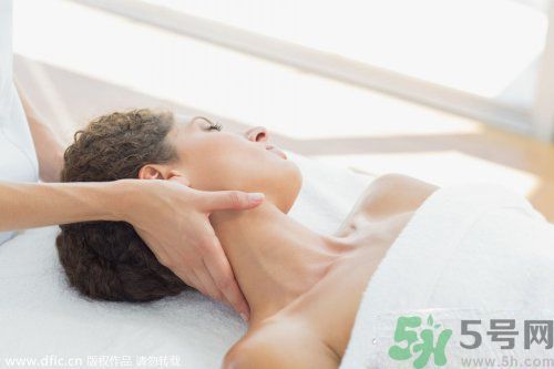 落枕了怎么辦？落枕了什么方法最有效？