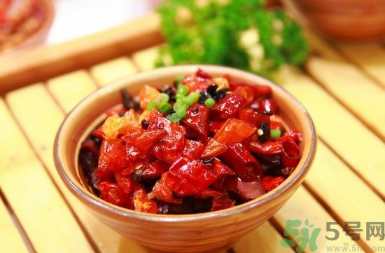 高血壓不能吃什么食物？高血壓應(yīng)該吃什么食物？