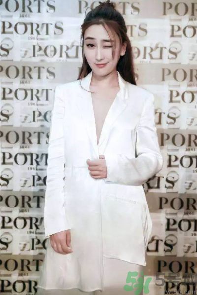 明星花式丸子頭引潮流 波叔這么萌你不愛嗎？