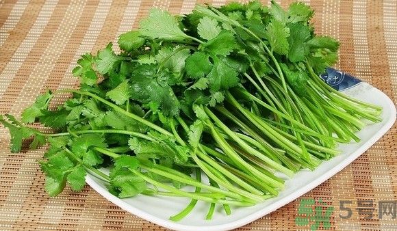 吃什么蔬菜排毒很有效？多吃這些渾身無(wú)毒！