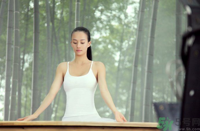 簡單又減肥的瑜伽有哪些？瑜伽可以減肥嗎？
