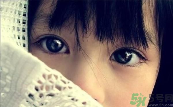 怎么去眼袋？去眼袋的方法有哪些？