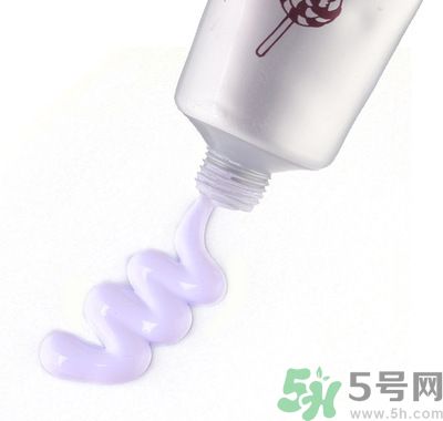 防曬霜和隔離有什么區(qū)別嗎？涂防曬霜對(duì)皮膚好嗎？