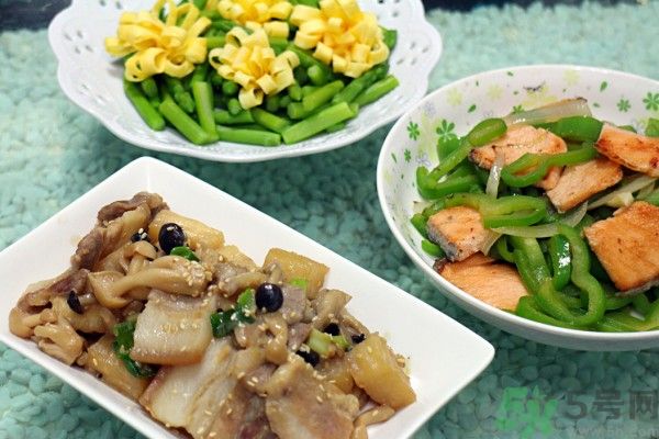 蘆筍開(kāi)花了還可以吃嗎？蘆筍尾部開(kāi)花能吃嗎？