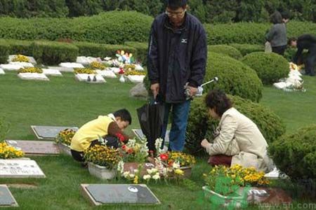 清明節(jié)的習(xí)俗有哪些？清明節(jié)吃什么？