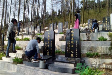 么時間適合掃墓？清明掃墓什么時間好？