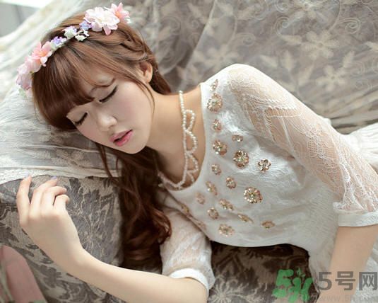 來(lái)月經(jīng)全身酸痛怎么回事？來(lái)月經(jīng)全身酸痛怎么辦？