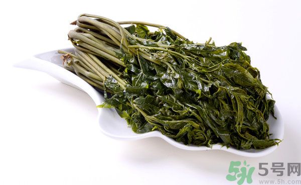 吃香椿要焯水嗎？吃香椿焯水還有營養(yǎng)價值嗎？