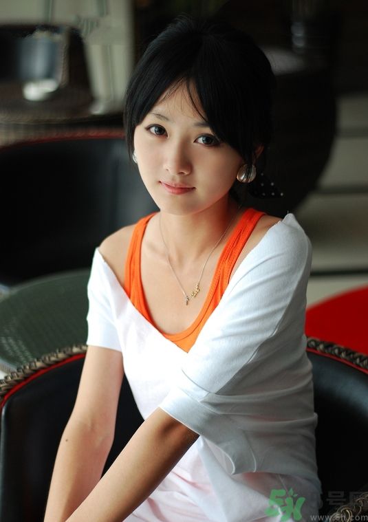 女生手腳冰涼是什么原因？手腳冰涼怎么調(diào)理？