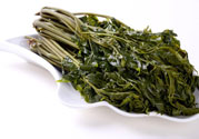 吃香椿要焯水嗎？吃香椿焯水還有營(yíng)養(yǎng)價(jià)值嗎？