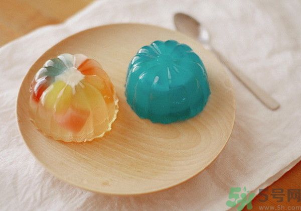 果凍吃多了好嗎？哪些食物含有添加劑？