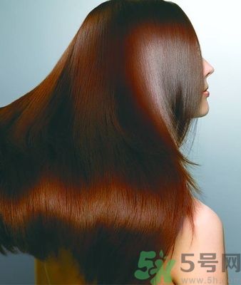 頭發(fā)干枯是為什么？頭發(fā)干枯的原因？