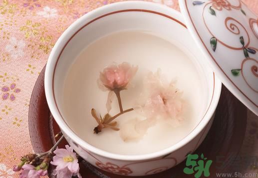 適合女性喝的茶有哪些？女性春季喝什么茶最好？