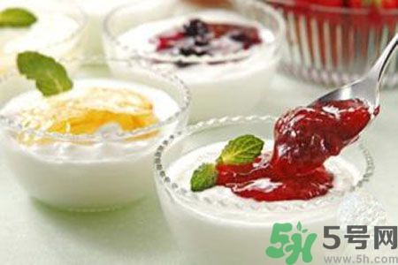 痛風(fēng)可以喝酸奶嗎？痛風(fēng)喝酸奶好嗎？