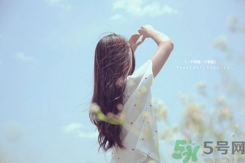 90后女孩癱瘓后出版25萬(wàn)字 女人要怎樣生活最好？