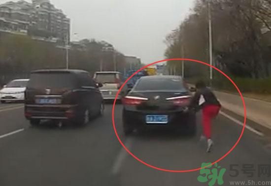 碰瓷影后是怎么回事？遇到碰瓷怎么辦？