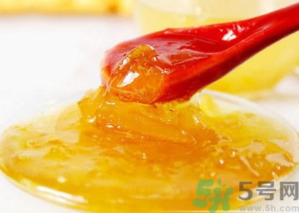蜂蜜擦臉可以祛斑嗎？蜂蜜祛斑最簡單的方法