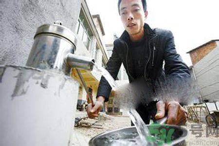 哪些地方的地下水不能飲用？為什么八成地下水不能飲用？