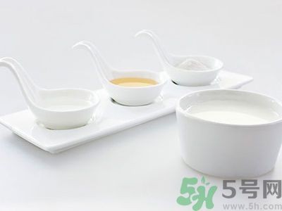 牛奶和酸奶哪個更加健康？牛奶和酸奶哪個更好？