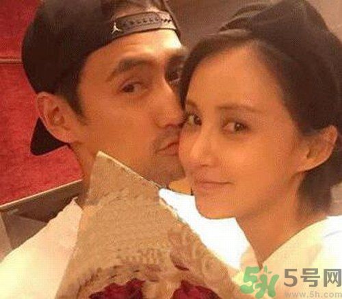 袁弘和張歆藝五月德國完婚 張歆藝的婚紗是什么牌子？