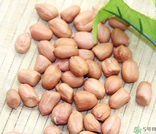 黃瓜可以和花生一起吃嗎？黃瓜和花生一起吃好嗎？