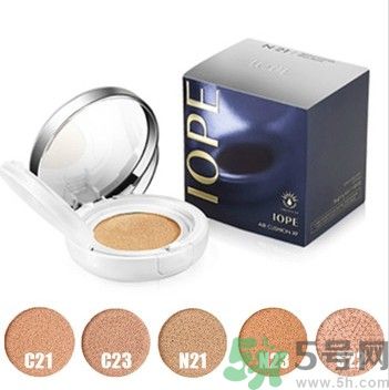 蘭芝氣墊bb13號跟21號哪個更白？蘭芝氣墊bb色差大嗎？