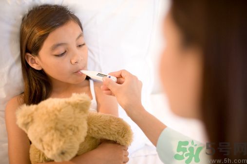 男童連續(xù)高燒8年 怎么退燒效果好？