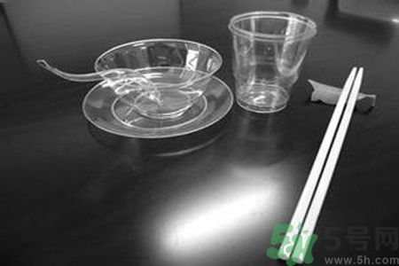 醫(yī)療垃圾做成一次性餐具是怎么回事？醫(yī)療垃圾的危害有哪些？