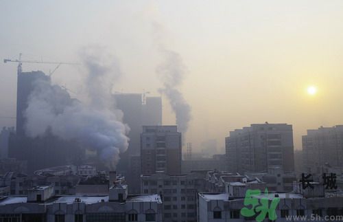全國(guó)空氣質(zhì)量排名是怎樣的？遇到霧霾天氣怎么辦？