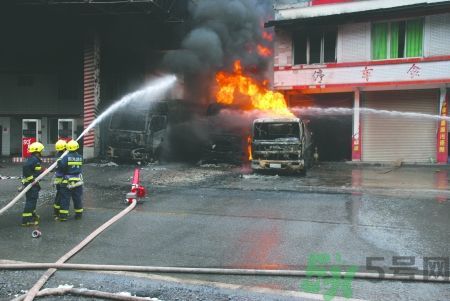 加油過滿汽車起火是怎么回事？汽車加油要注意什么？