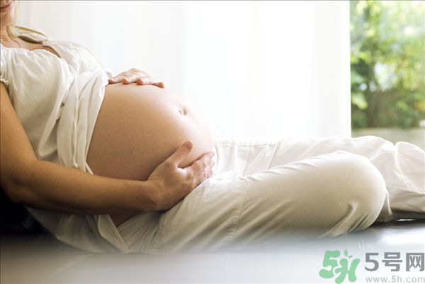 剖腹產(chǎn)和順產(chǎn)那種比較好？二者有什么不同？