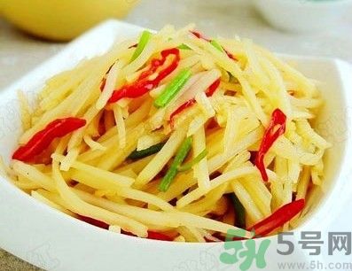 土豆皮變綠還可以吃？土豆發(fā)青吃了會中毒嗎？